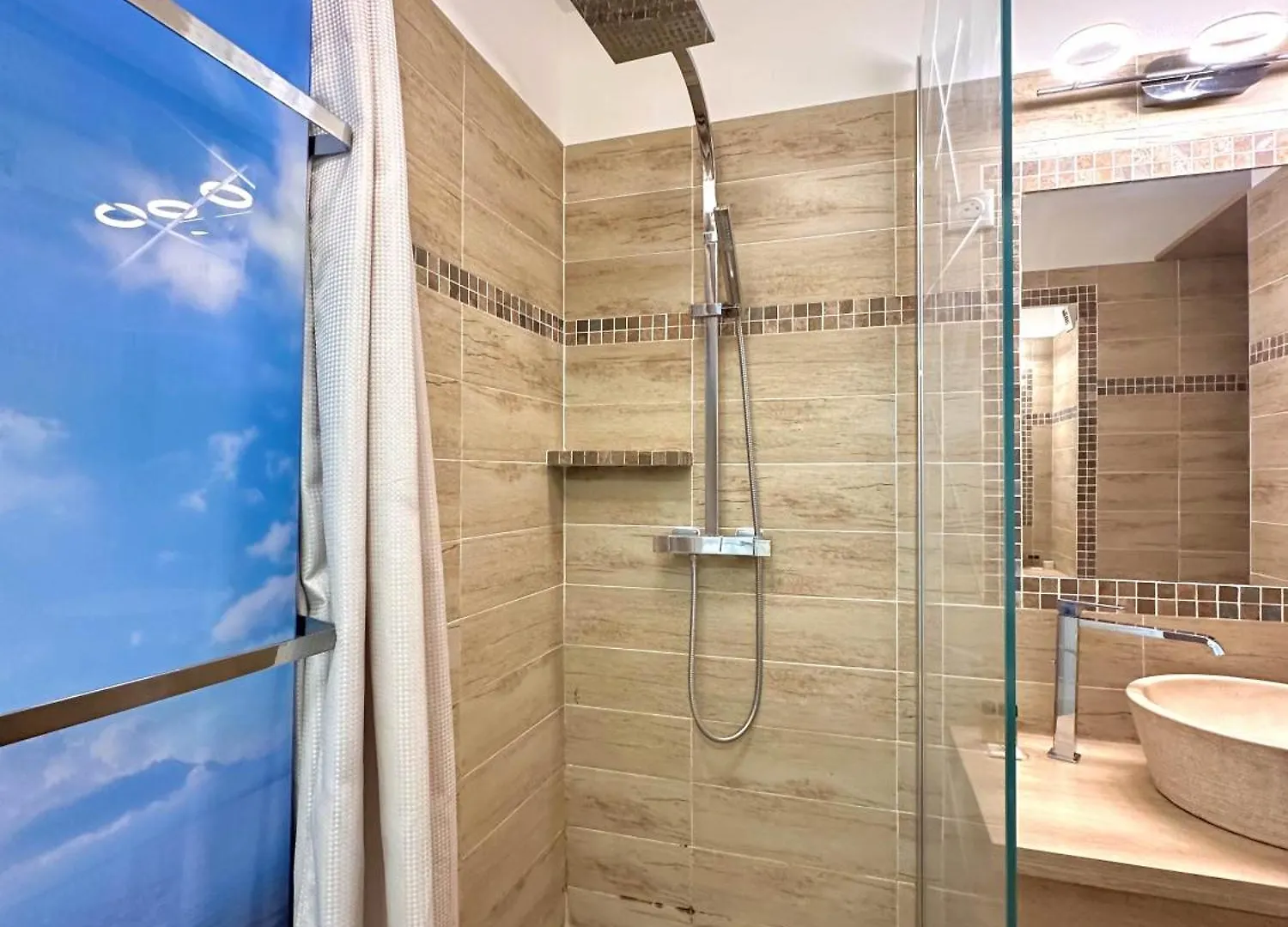Apartment Charmant Studio, Piscine, Vue Mer Proche Monaco Cap-d'Ail