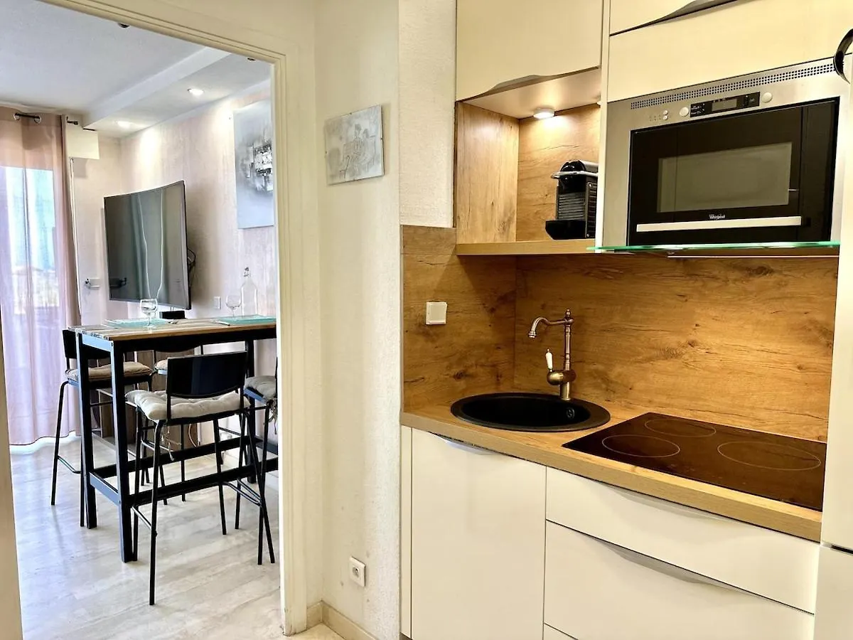 Charmant Studio, Piscine, Vue Mer Proche Monaco Cap-d'Ail Apartment