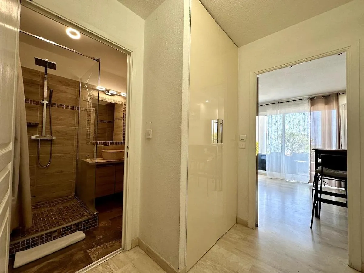 Charmant Studio, Piscine, Vue Mer Proche Monaco Cap-d'Ail Apartment